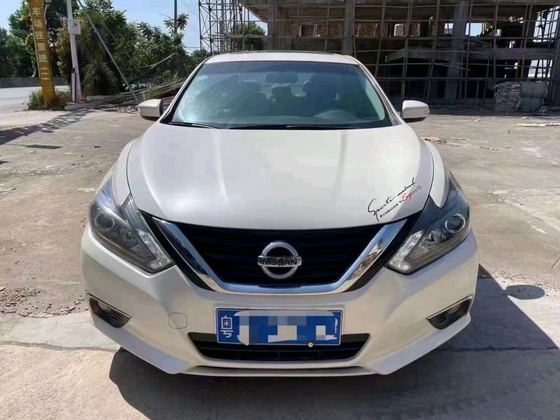 珠海18年日產天籟9