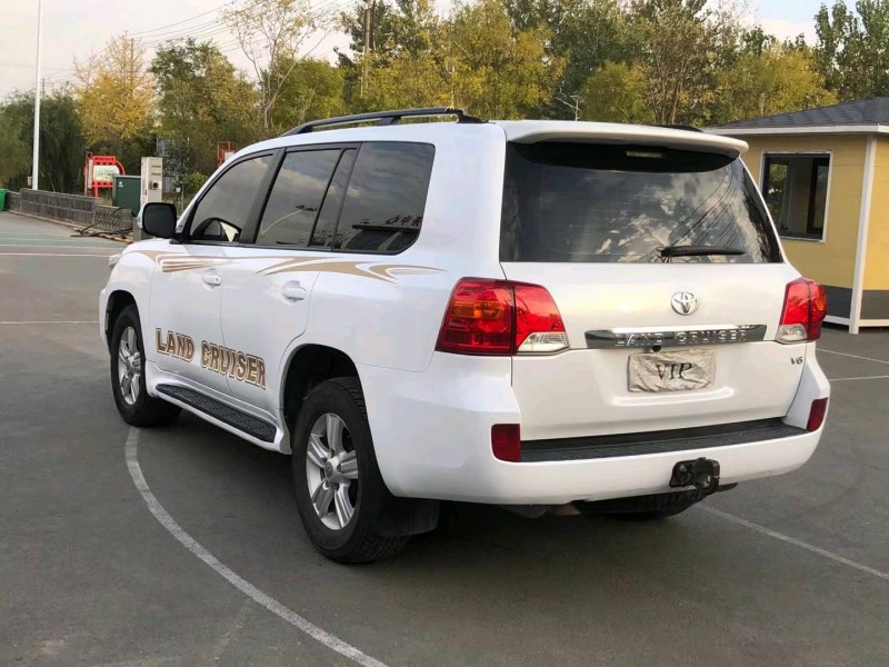 徐州14年丰田兰德酷路泽7