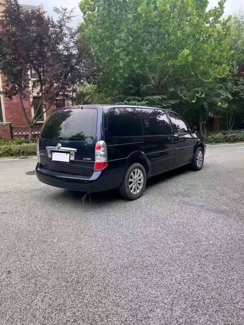 青岛16年别克GL87