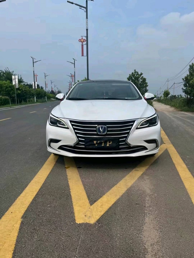鄭州19年長安汽車睿馳CC9