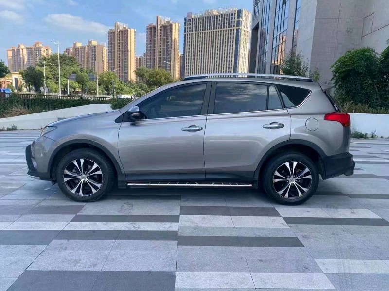 盐城14年丰田RAV4荣放4