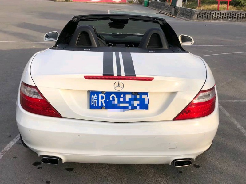 徐州13年奔驰SLK9