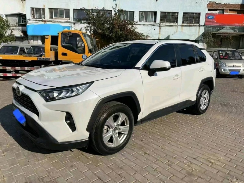 沈阳20年丰田RAV42