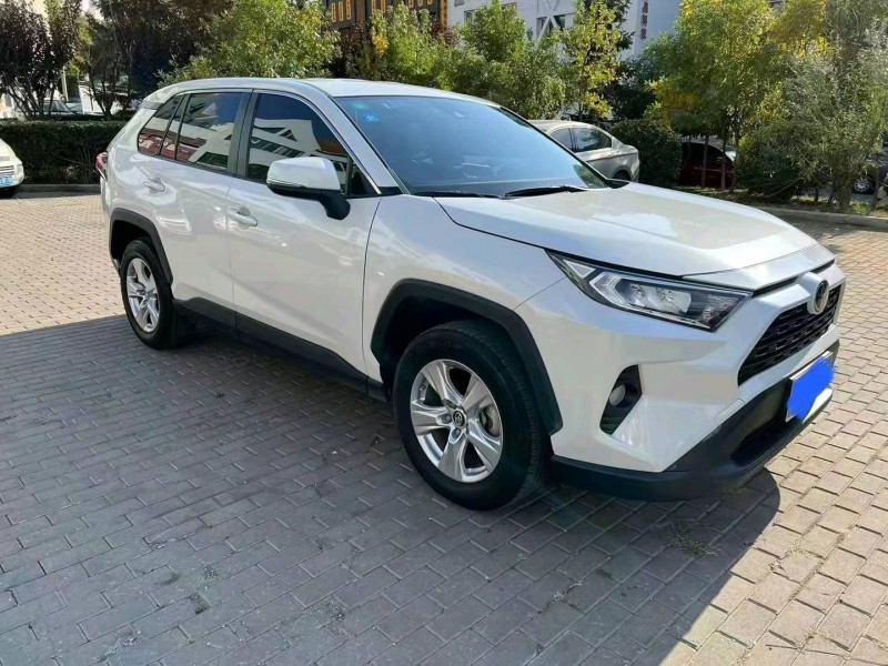 沈阳20年丰田RAV43
