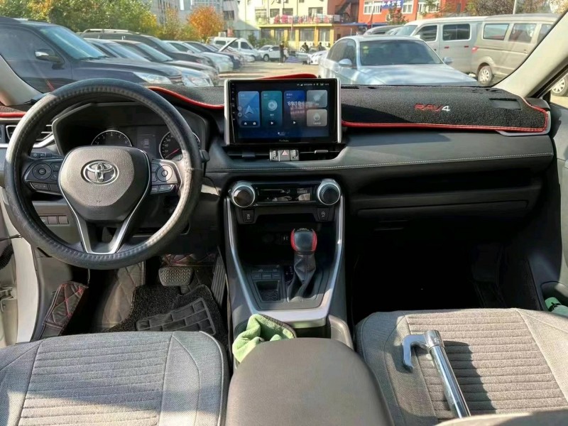 沈阳20年丰田RAV46