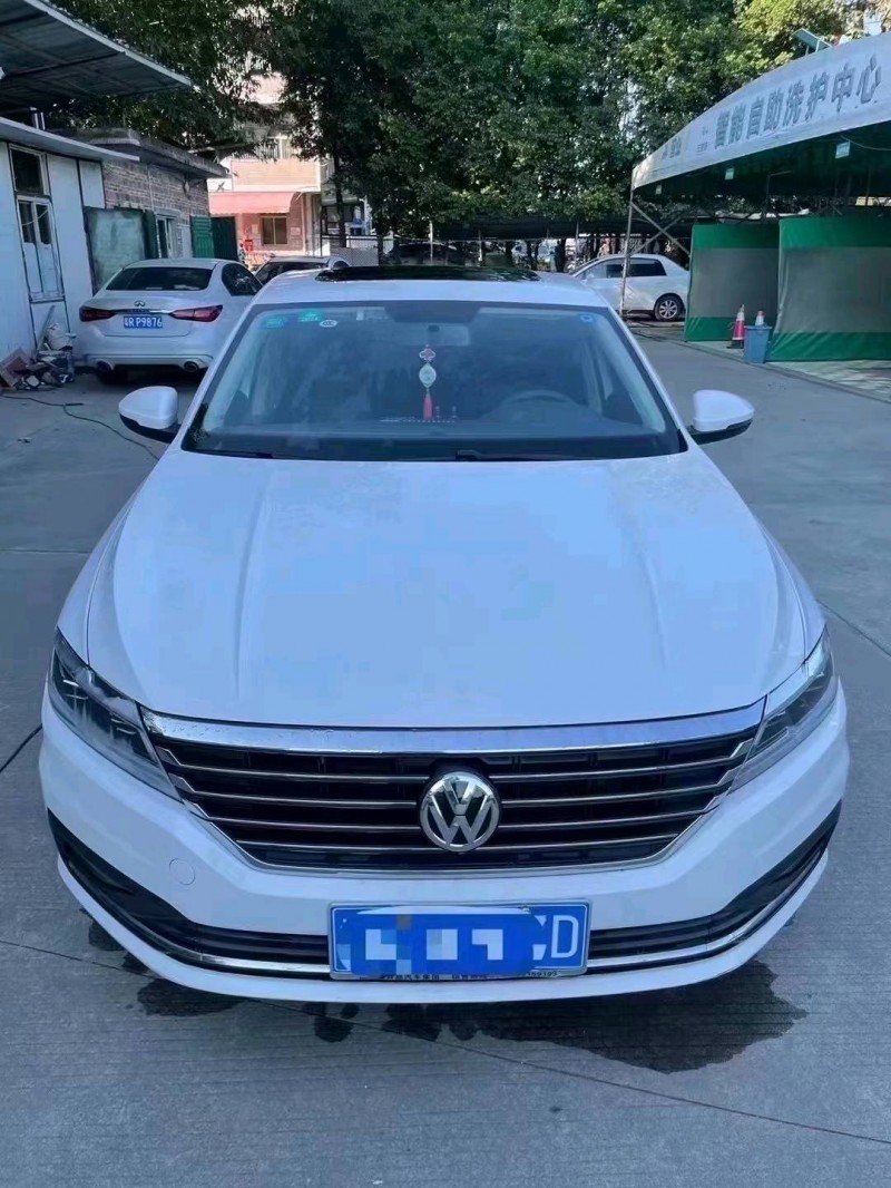中山19年大众朗逸1