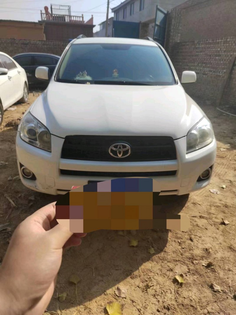北京12年丰田RAV49