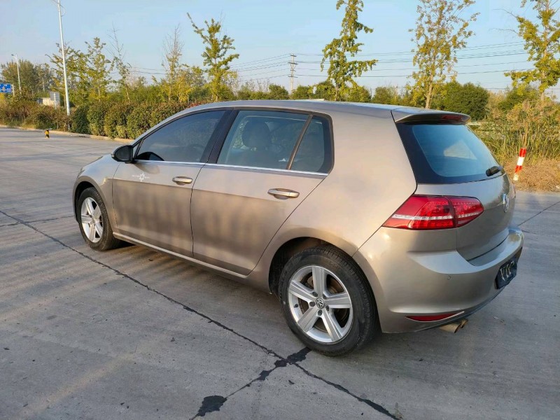 徐州16年大众高尔夫5