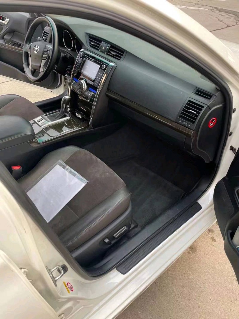 徐州15年丰田锐志5