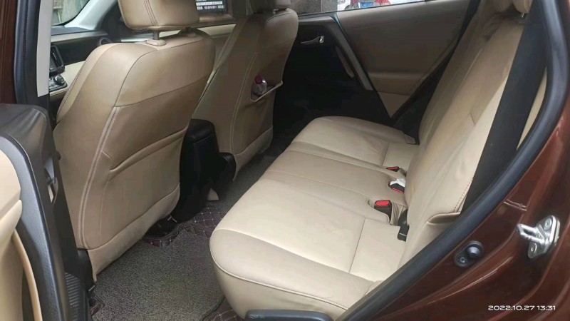 石家庄15年丰田RAV44