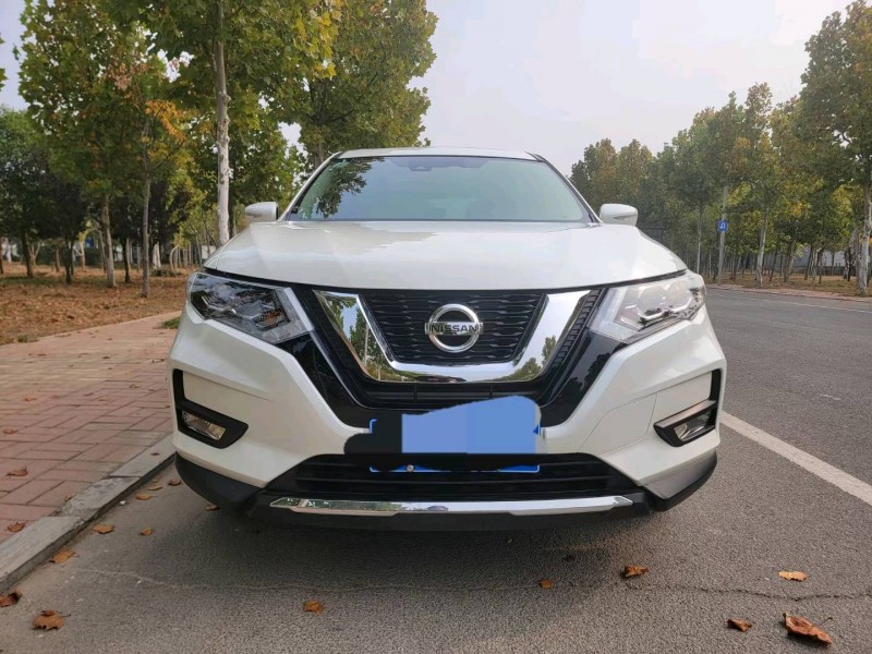 聊城21年日產奇駿8