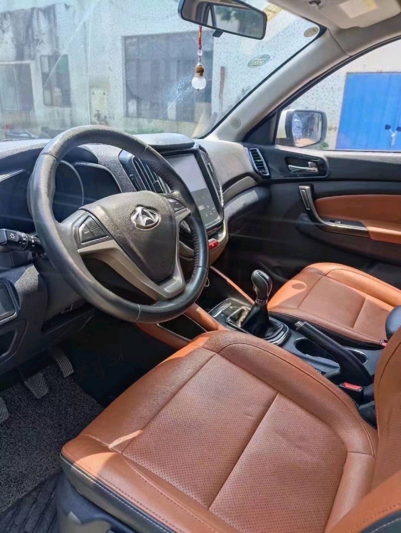 珠海18年長安汽車歐尚4
