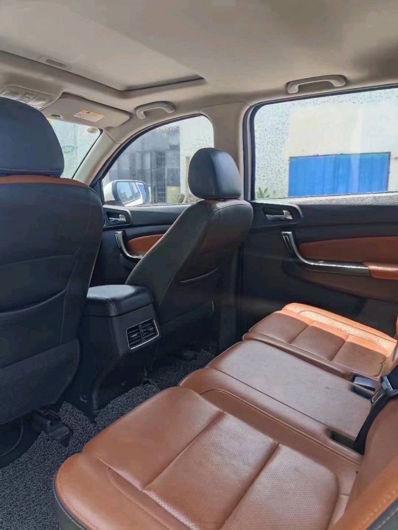珠海18年長安汽車歐尚7