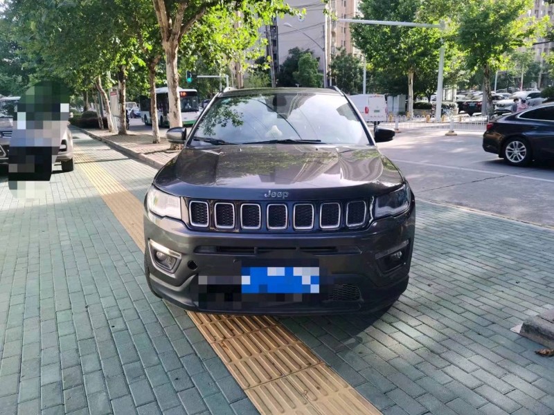 北京17年Jeep指南者1