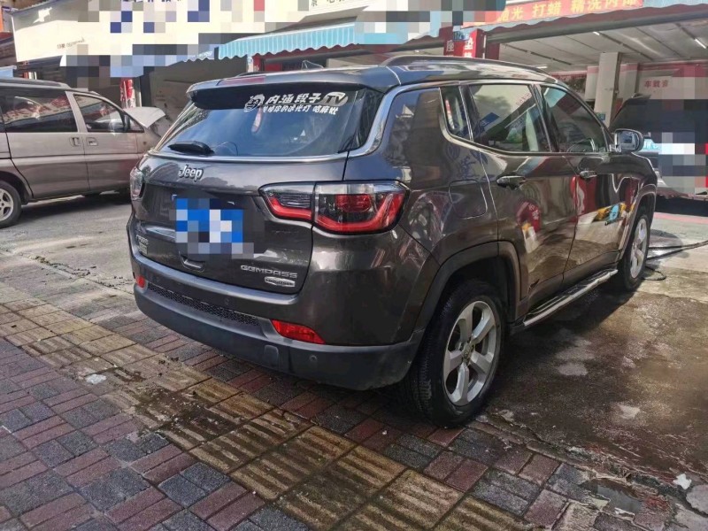 北京17年Jeep指南者4