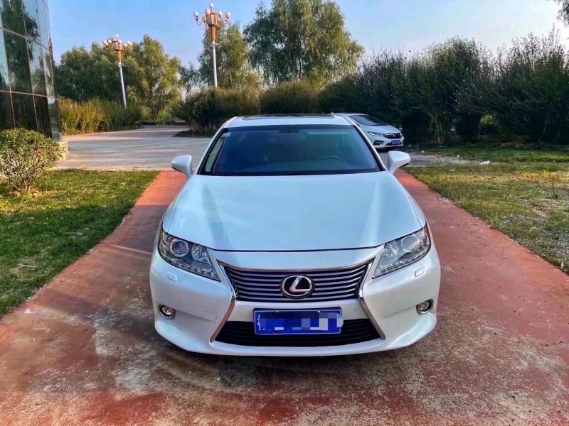 邯郸15年雷克萨斯ES1