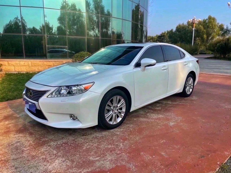 邯郸15年雷克萨斯ES3