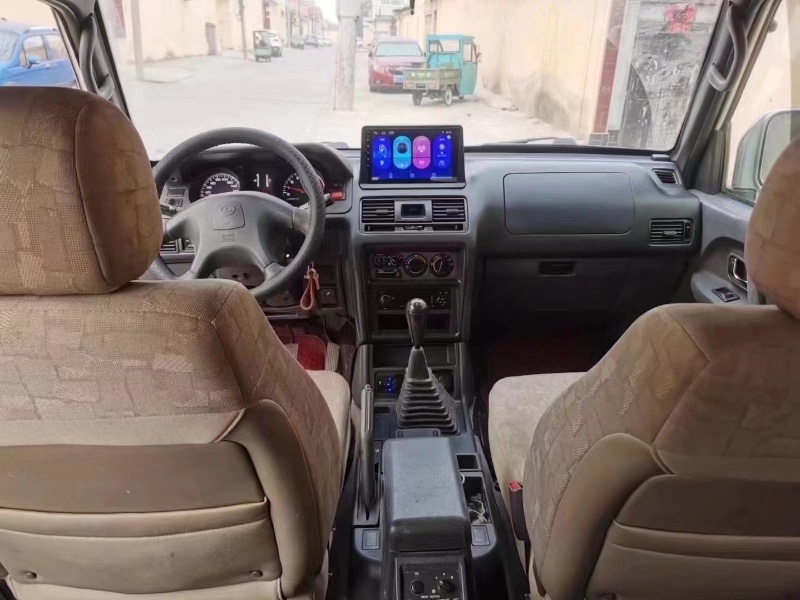 淄博13年獵豹汽車黑金剛8