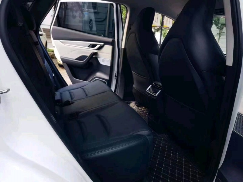 嘉興21年威馬汽車EX-58