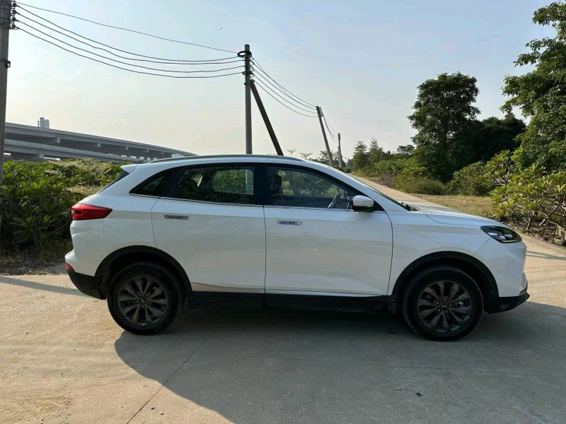 珠海22年威馬汽車EX-53