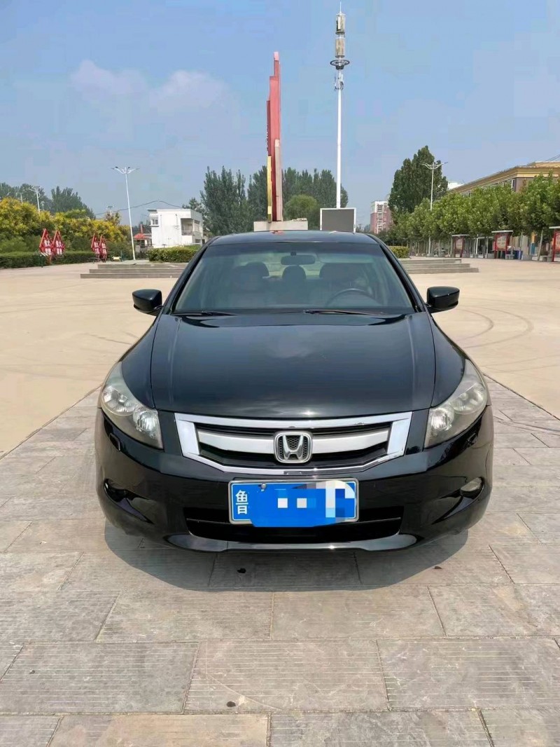 枣庄10年本田雅阁1