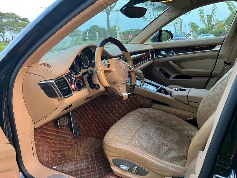 泰州10年保时捷帕拉梅拉6