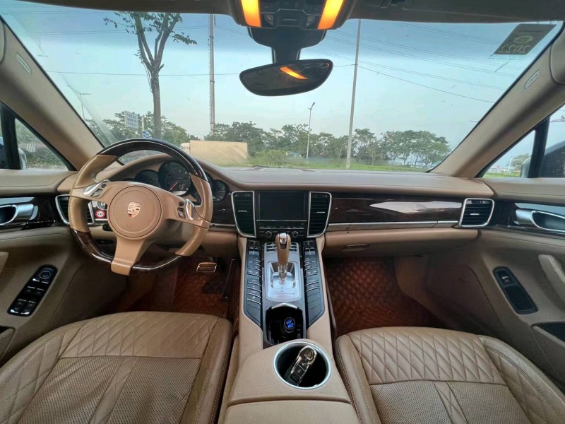 泰州10年保时捷帕拉梅拉5