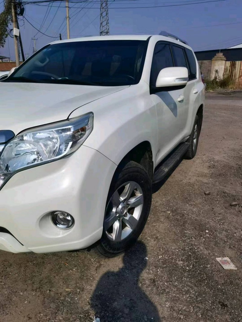 邯郸16年丰田普拉多4