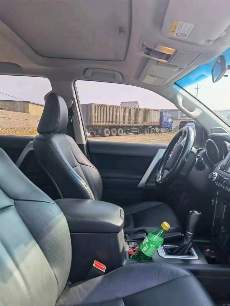 邯郸16年丰田普拉多3