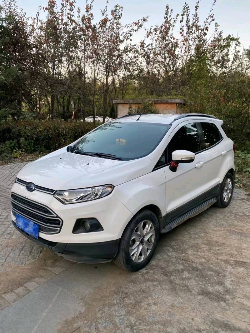 济宁17年福特翼搏2