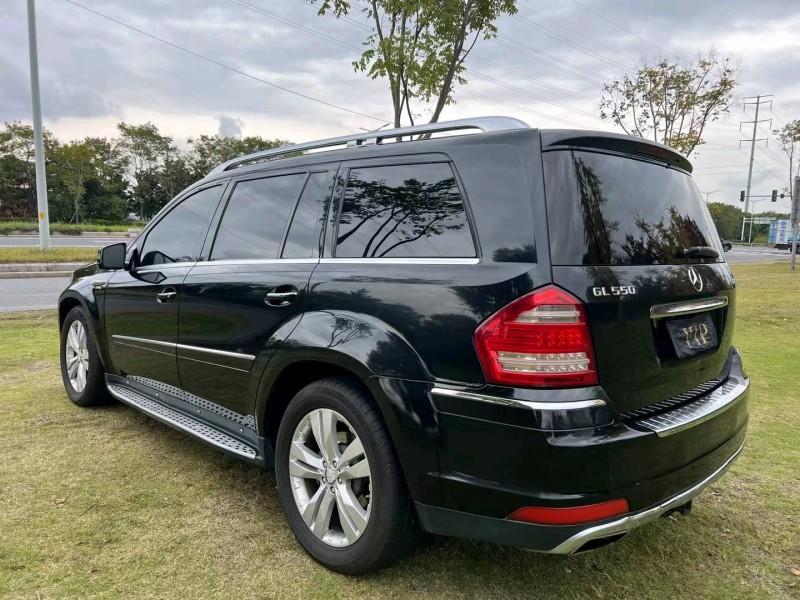 泰州13年奔驰GL7