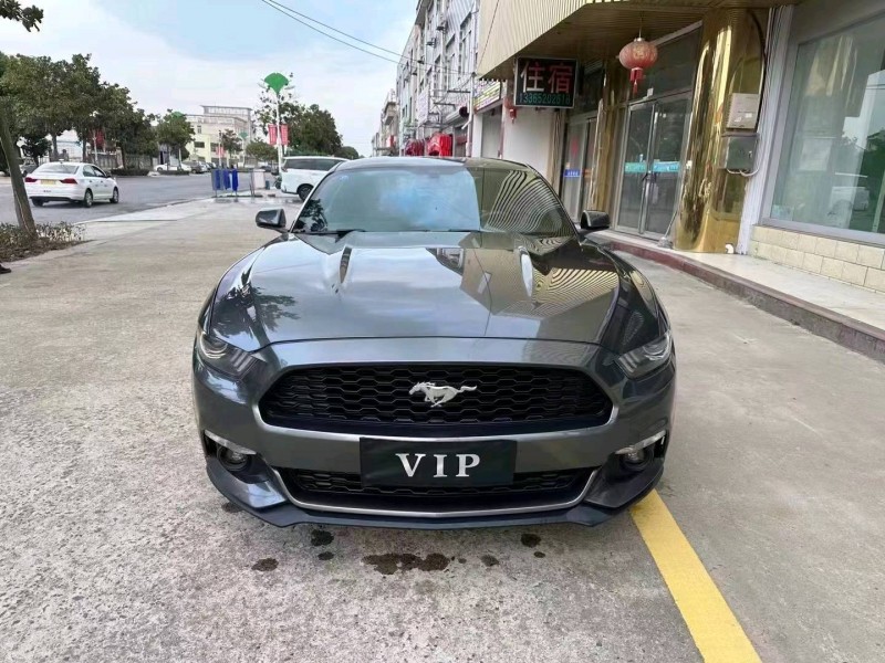 徐州16年福特野马1