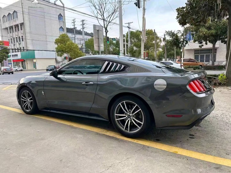 徐州16年福特野马6