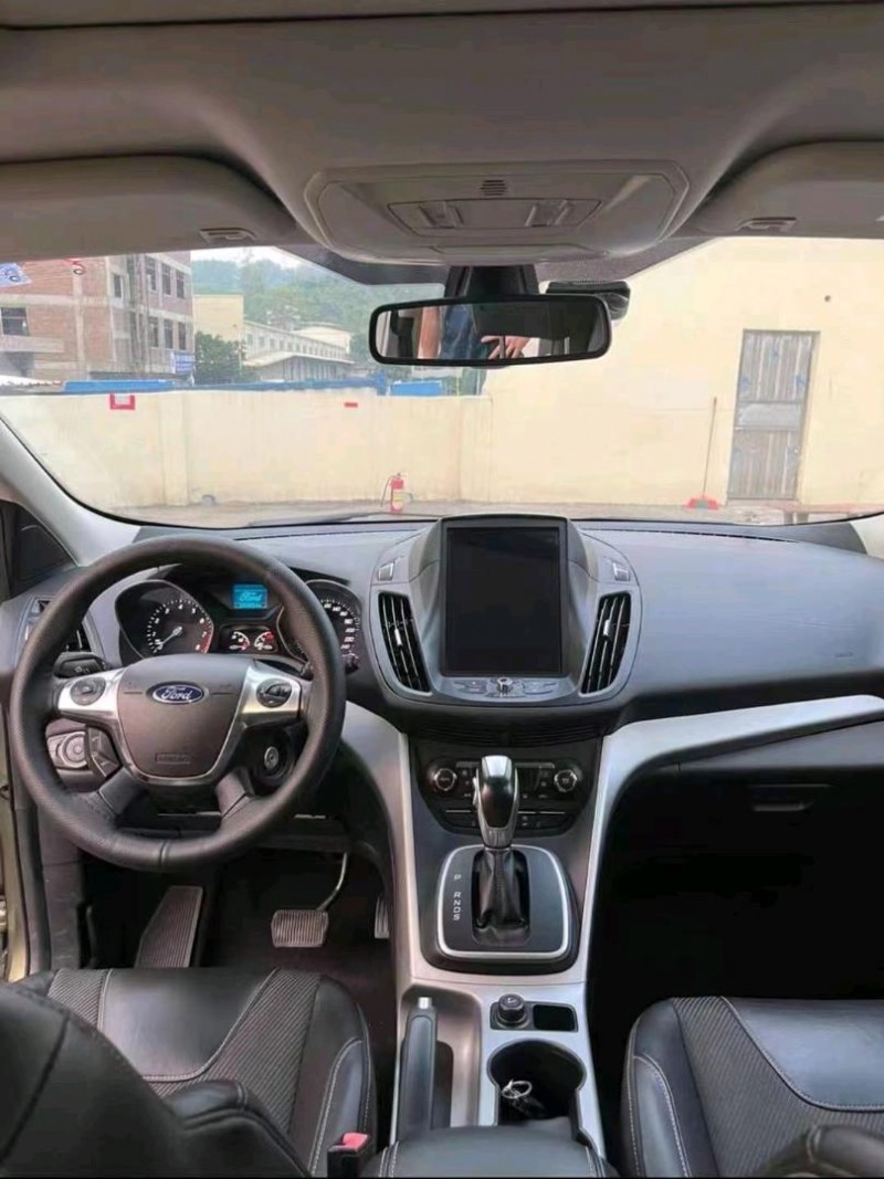 济南15年福特翼虎5