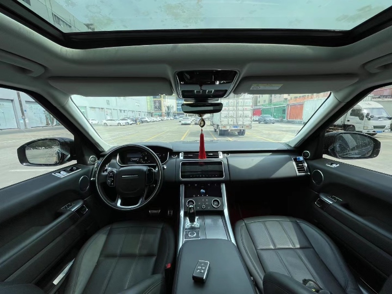 广州19年路虎揽胜运动7