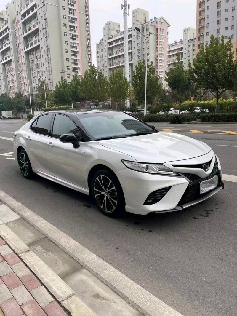 邯郸19年丰田凯美瑞6