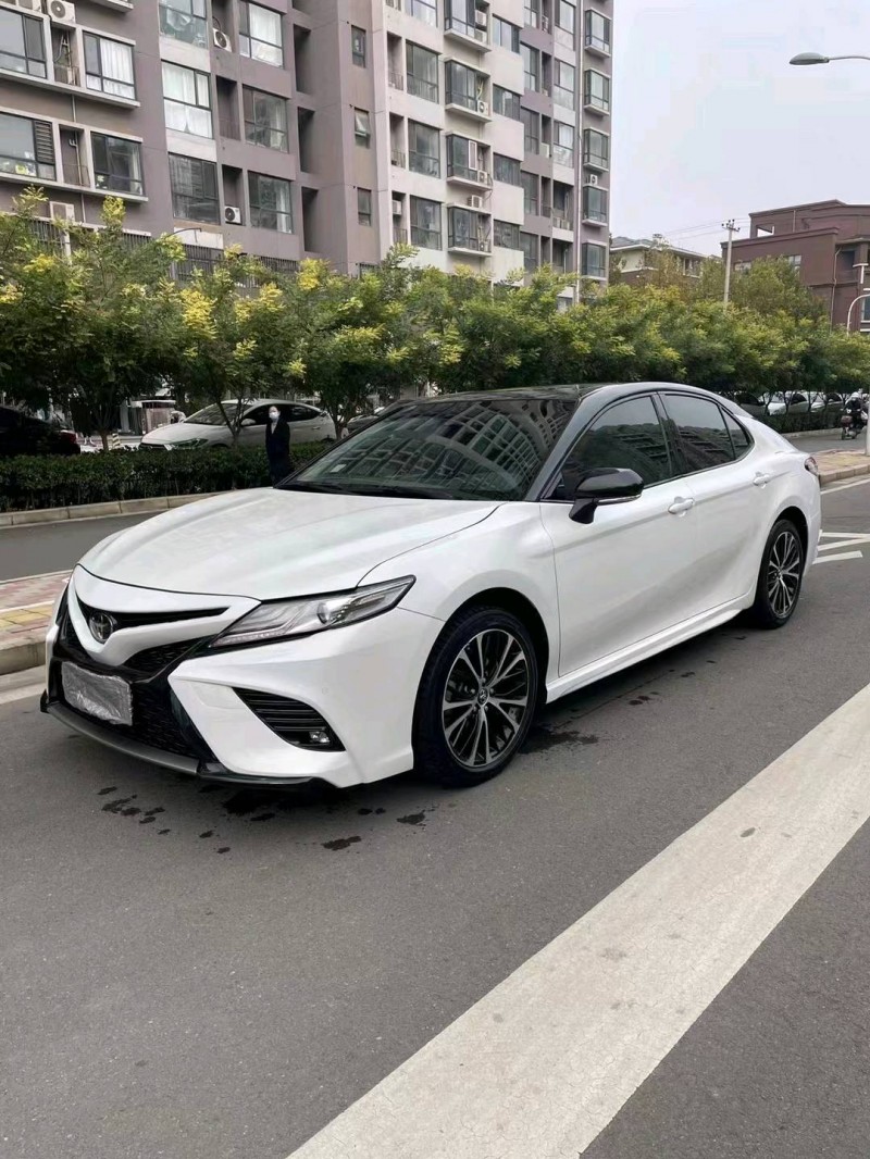 邯郸19年丰田凯美瑞9