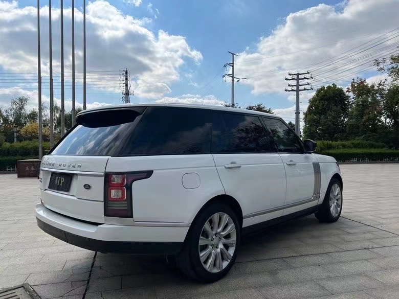 盐城17年路虎揽胜行政3