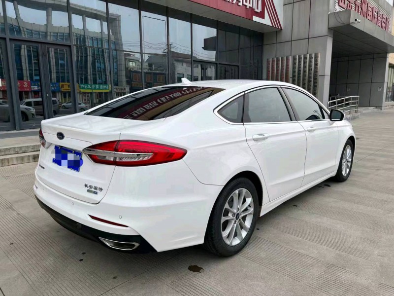 青岛20年福特蒙迪欧5