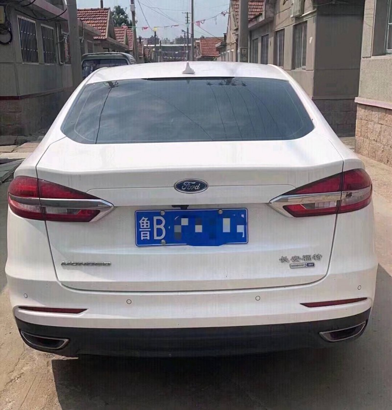 青岛21年福特蒙迪欧9