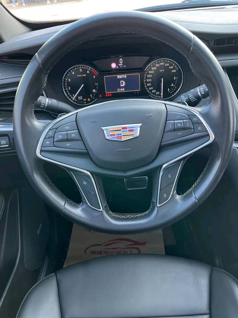 宜昌20年凱迪拉克XT54