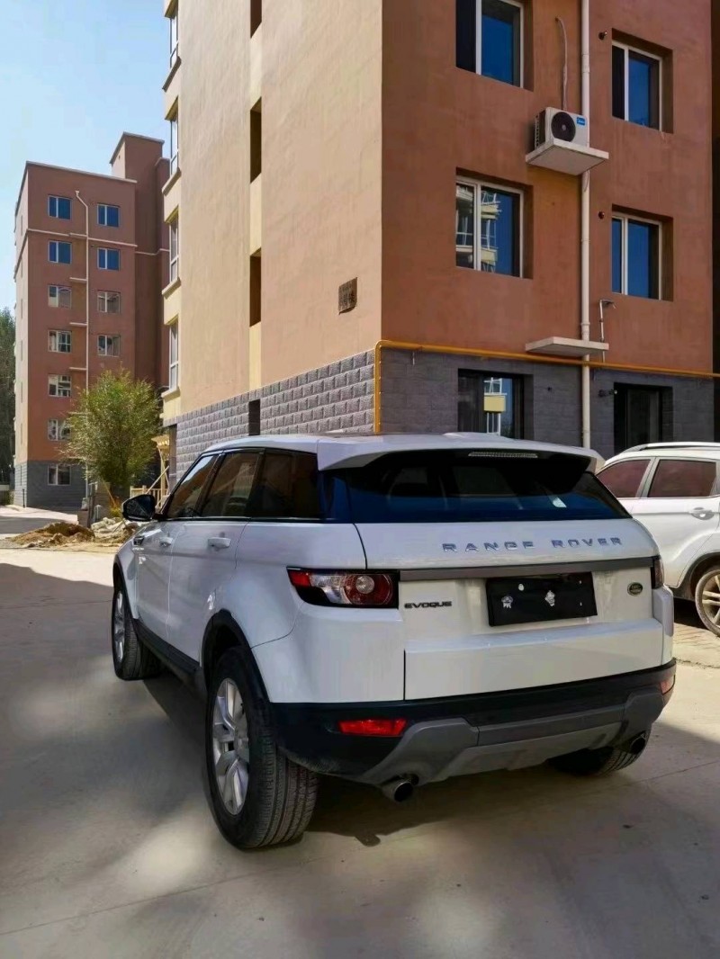 保定16年路虎极光8