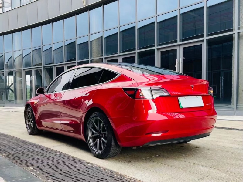 重慶20年特斯拉MODEL 35