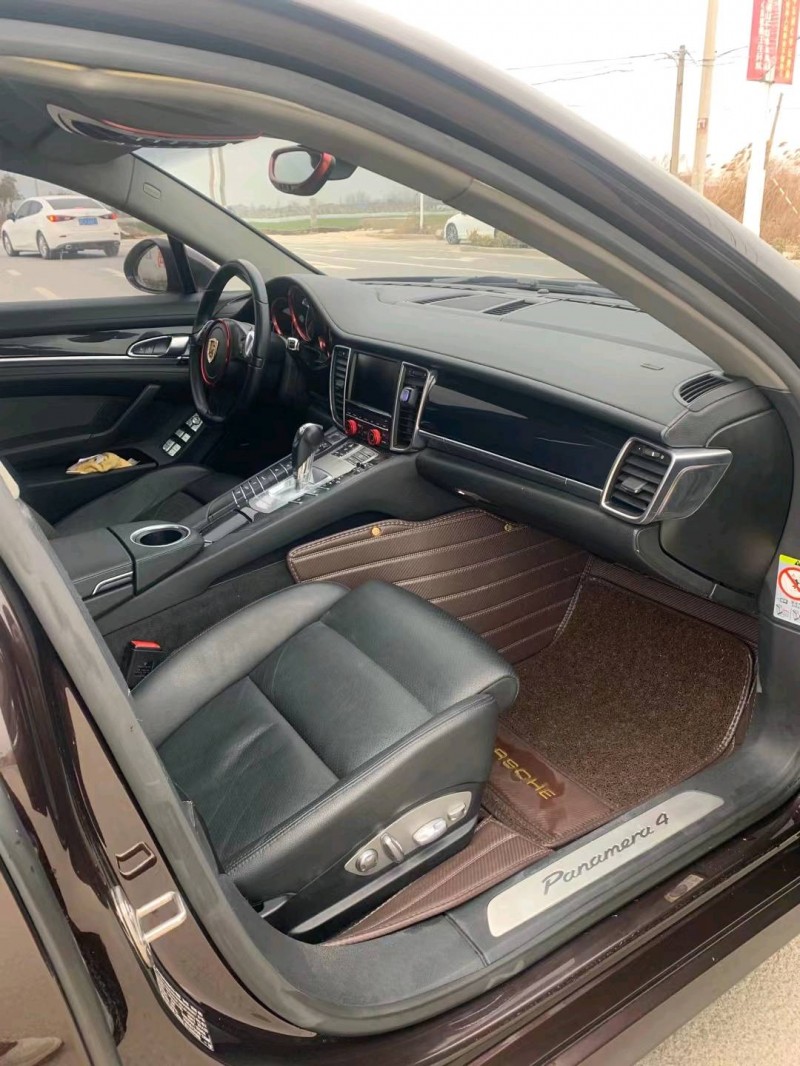 徐州14年保时捷帕拉梅拉6