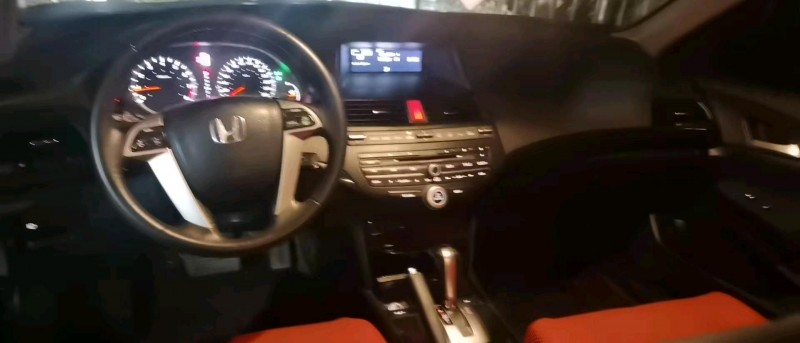 邢台12年本田雅阁1