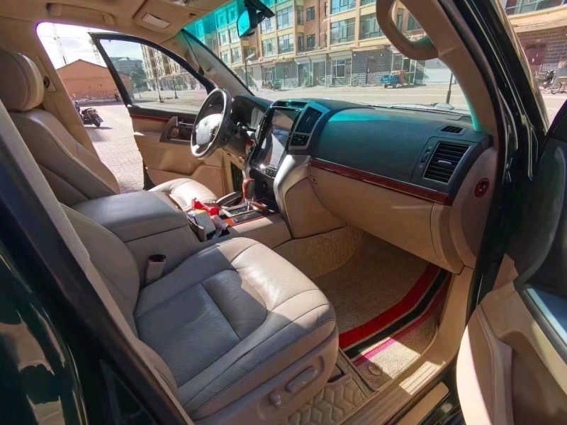 邯郸12年丰田普拉多7