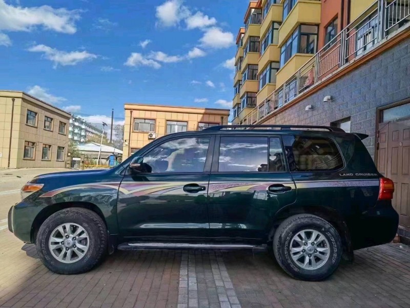 邯郸12年丰田普拉多8