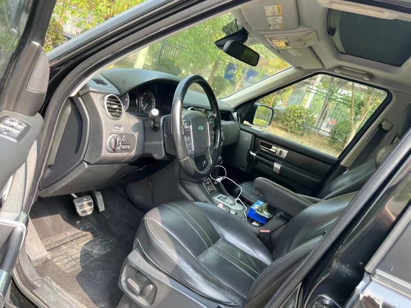 东营13年路虎发现2