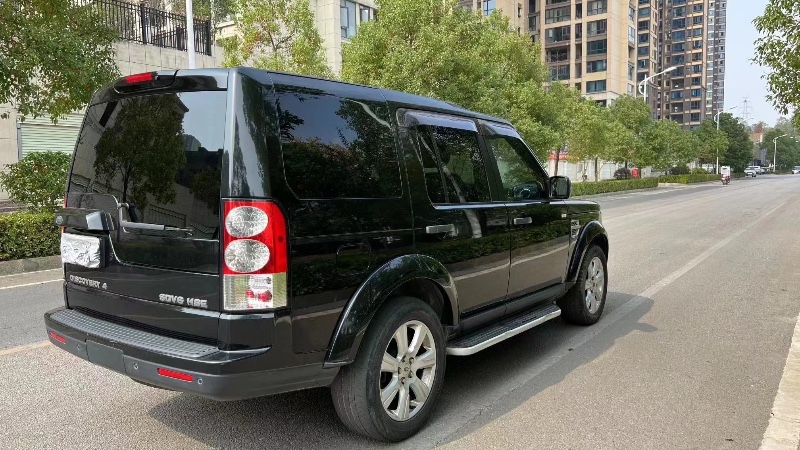 东营13年路虎发现1