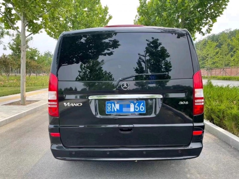 廊坊14年奔驰唯雅诺8